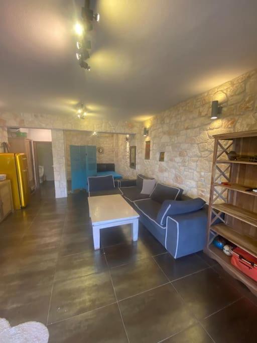 Frenki Apartment By The Sea Siviri Bagian luar foto